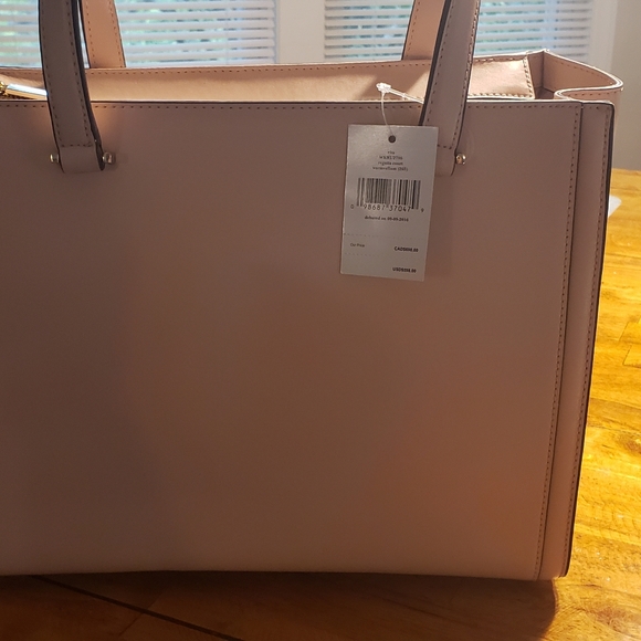 Kate Spade Regatta Court Vita - Picture 8 of 12